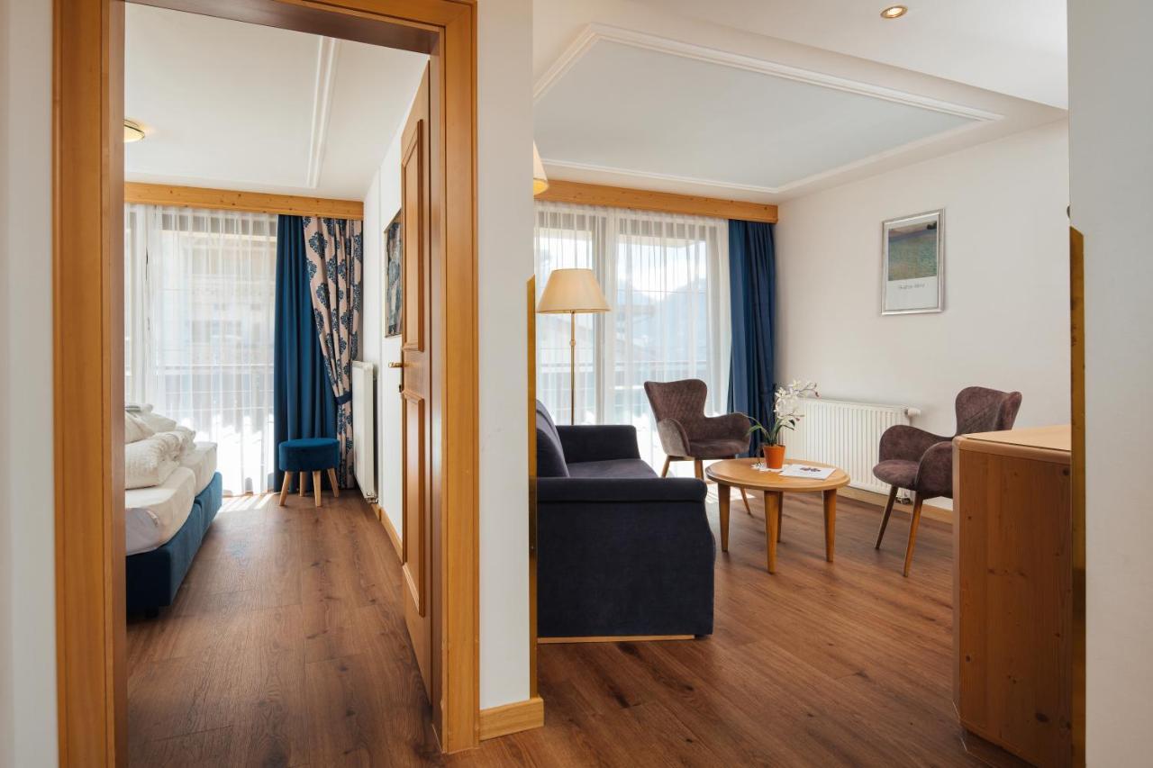 Hotel Garni Alpenruh-Micheluzzi Serfaus Esterno foto